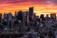 2018最新伦理在线观看-2018年最新伦理剧集，在线观看的伦理考量与启示